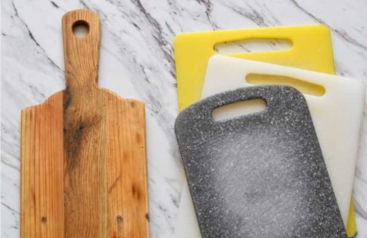 Diverse tipologie di tagliere da cucina